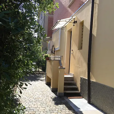 Casa Ardizzoni Pensión