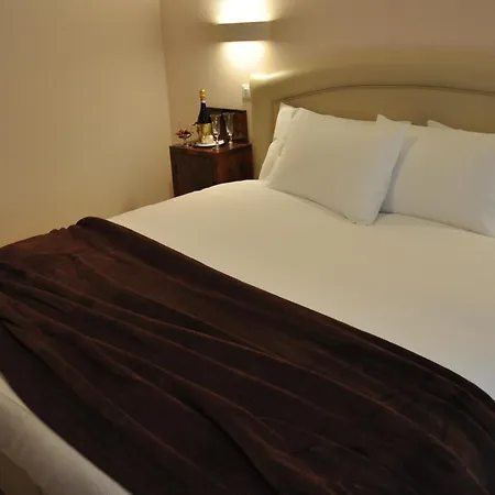 ゲストハウス Casa Ardizzoni ボローニャ