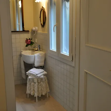 Casa Ardizzoni ゲストハウス ボローニャ